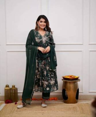 ALIA CUT PAIR